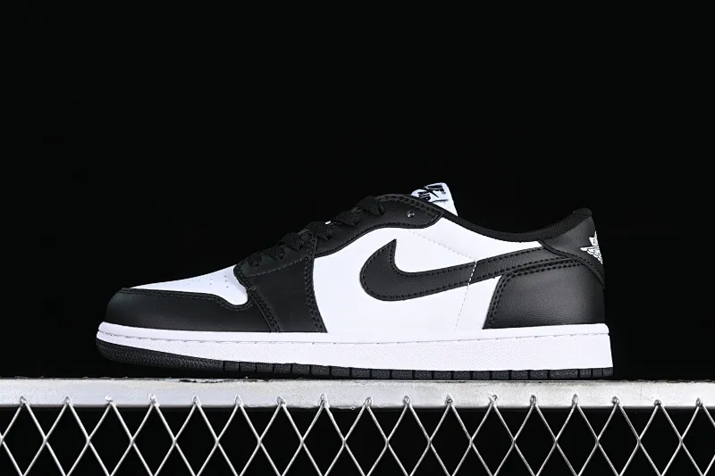 All categories Air Jordan Jordan series basketball shoes Air Jordan 1 Low Z version Air Jordan 1 Low AJ1 Joe 1 black and white panda low-top cultural casual sneakers CZ0790-110